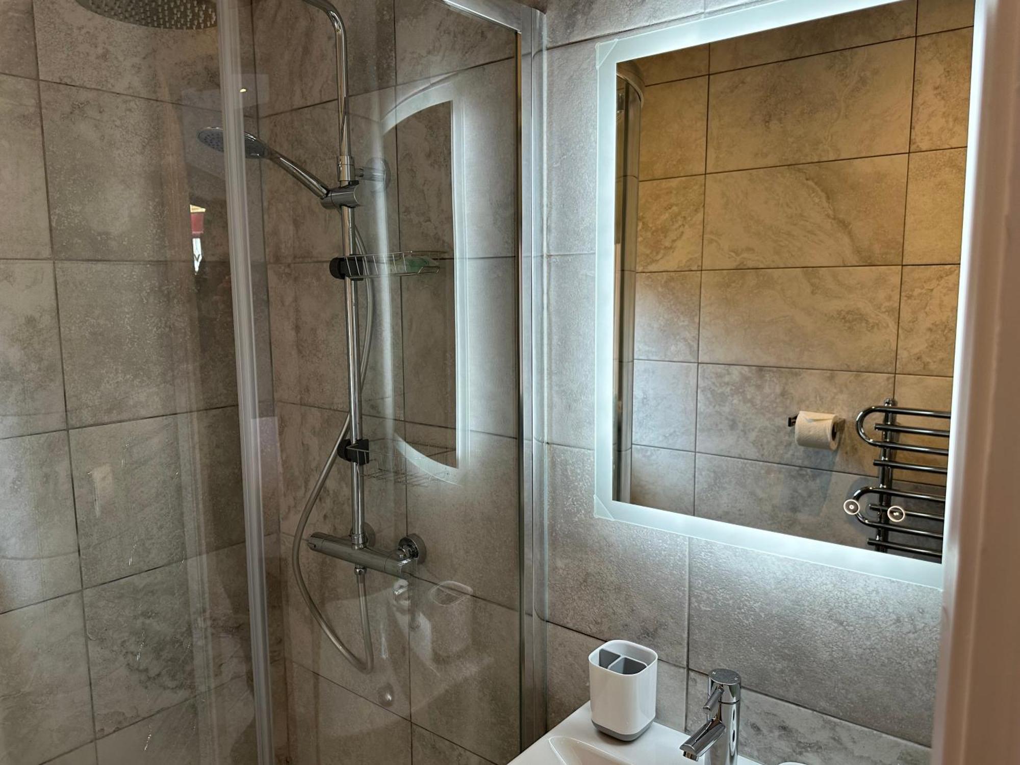 Garden Lodge Белфаст Экстерьер фото
